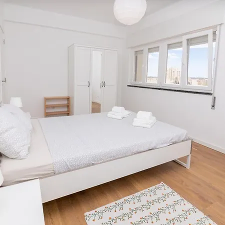 2 Bedroom By Innkeeper Apartamento Portimão