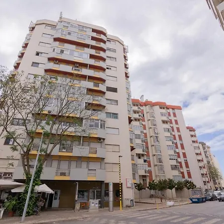 2 Bedroom By Innkeeper Apartamento Portimão