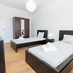 Appartement 2 Bedroom By Innkeeper *