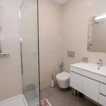 2 Bedroom By Innkeeper Apartmán *