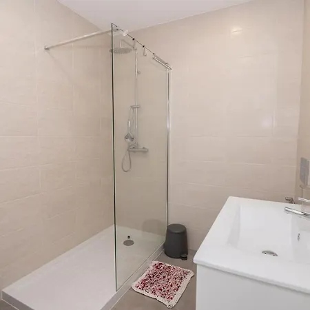 2 Bedroom By Innkeeper * Portimao
