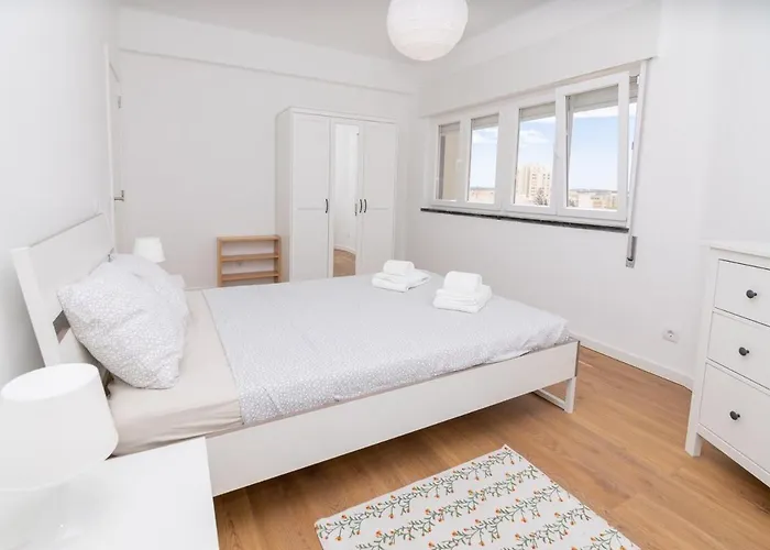 2 Bedroom By Innkeeper דירה פורטימאו