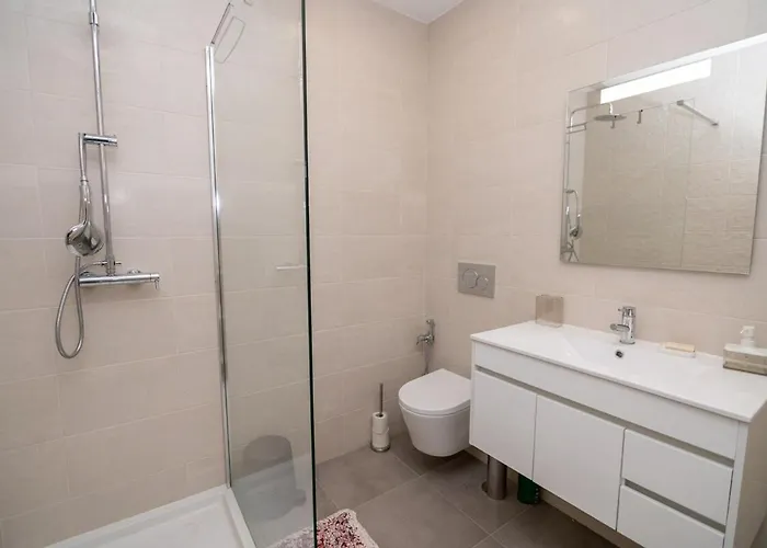 דירה 2 Bedroom By Innkeeper *